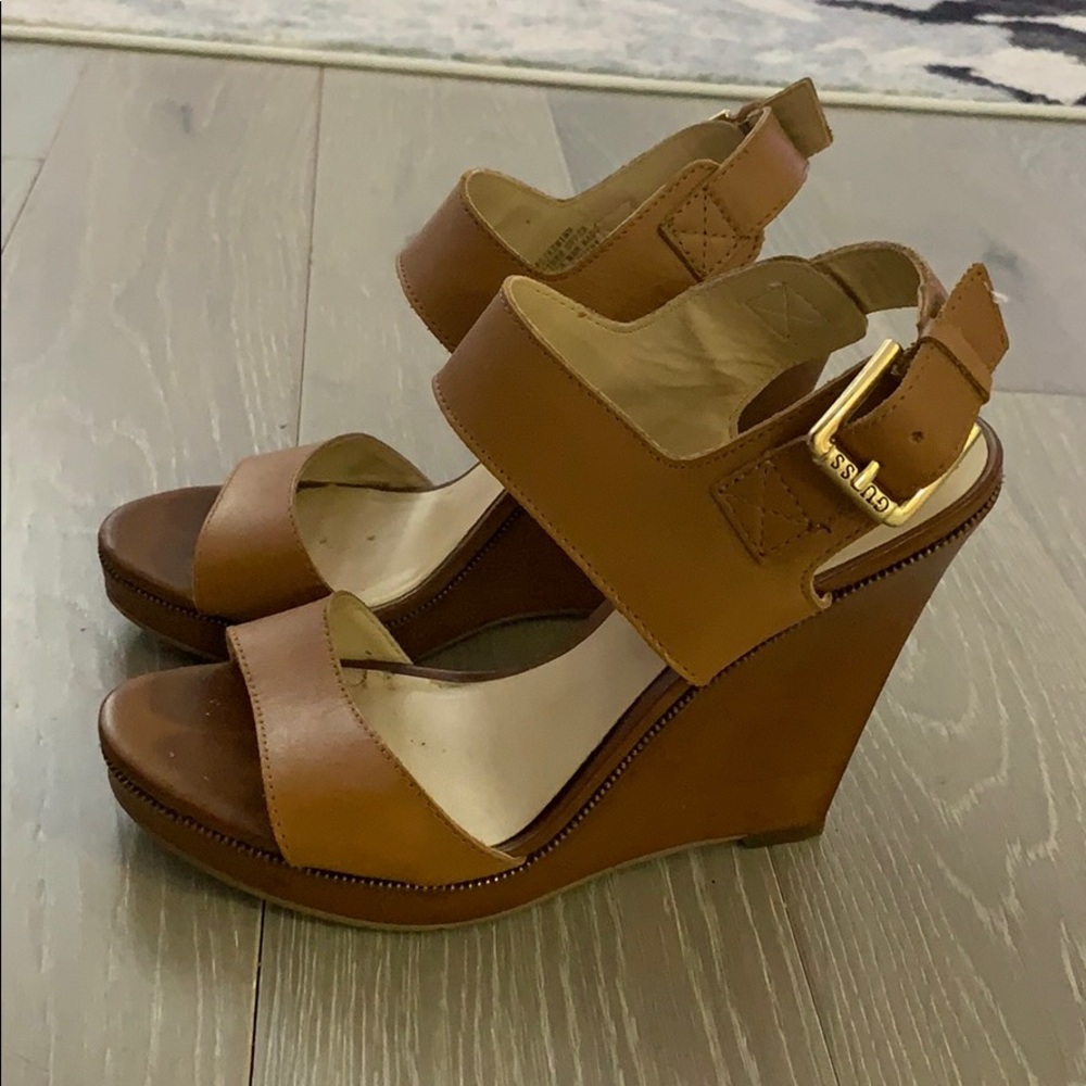 Guess brown tan leather Wedge Sandals 6M